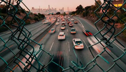 开云体育_ 76人赛季总结：恩比德的表现如何改变球队？，76人队的恩比德伤情