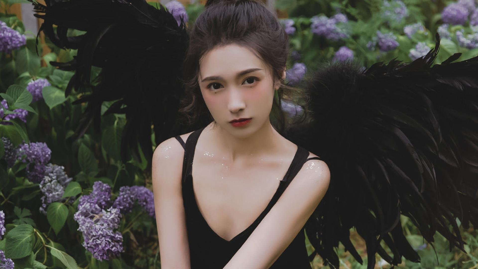 意甲赛季精彩不断，表现突出的球员颜值与实力兼备，意甲球队赛季排名