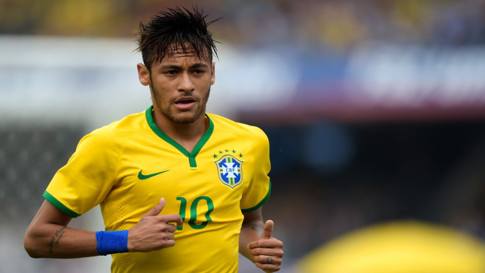 杰克·阿莱克西稳步提升成绩赢得喝彩，杰克阿合导演简介