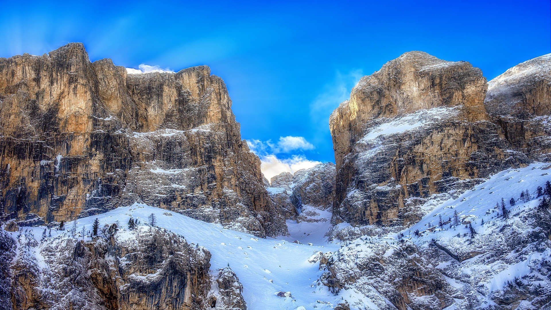 开云APP-英超经典逆转：从0-2到最后胜利的奇迹，英超分差最多逆转夺冠